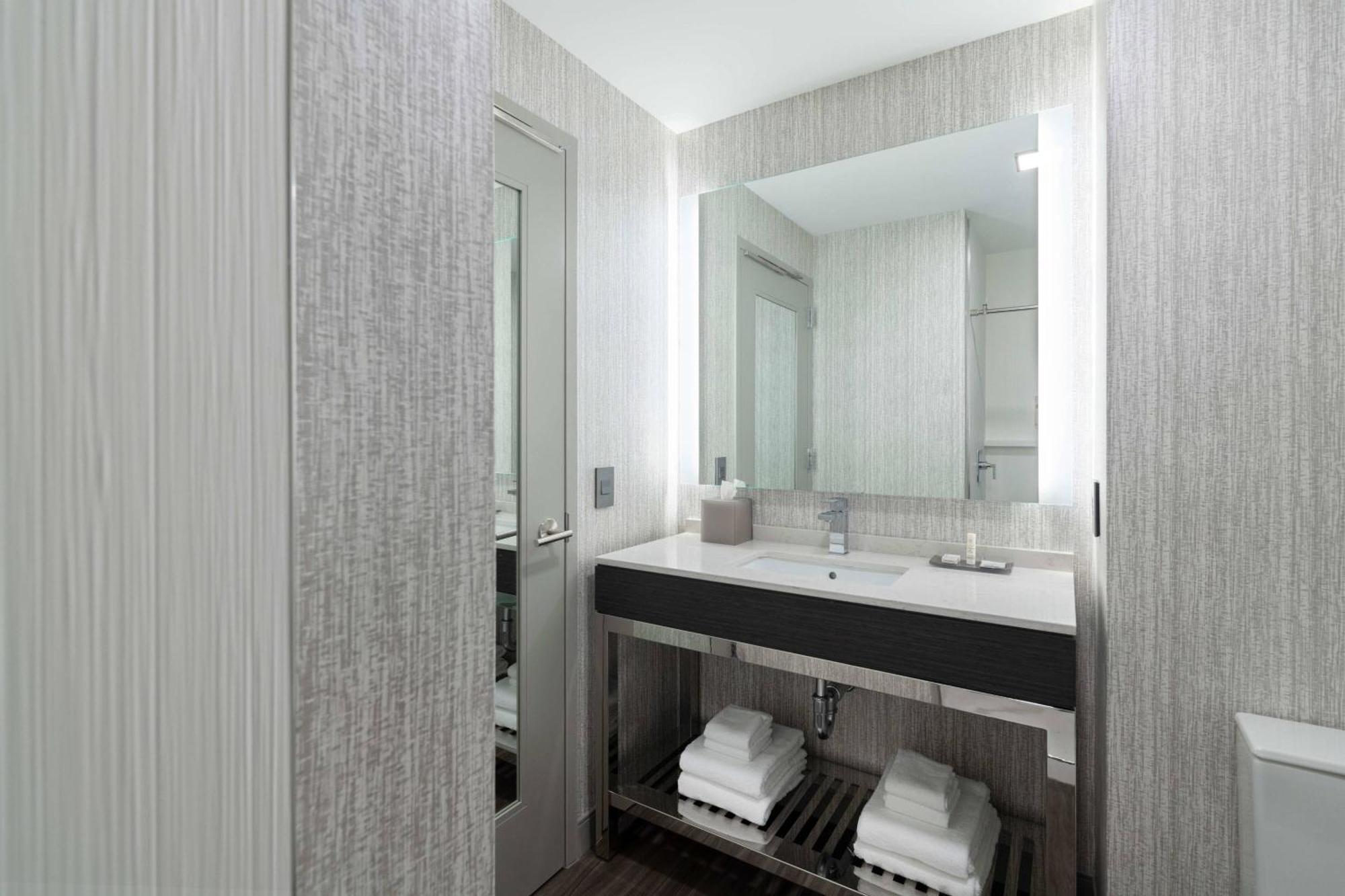 Fairfield By Marriott Inn & Suites Boston Medford Exterior foto